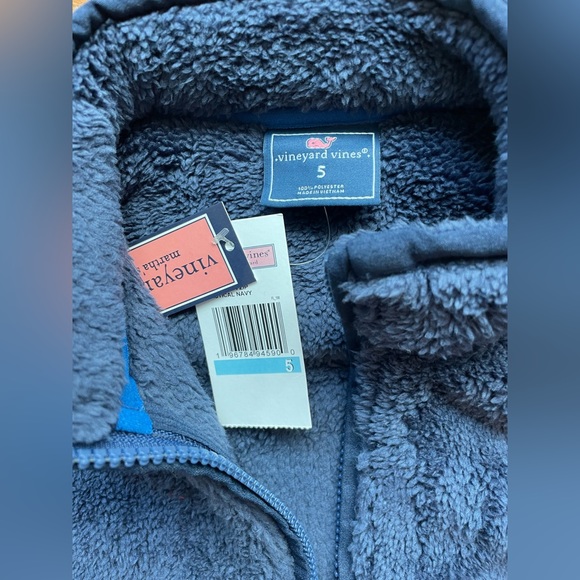 Vineyard Vines Sherpa 1/4 Zip, Size 5 - Picture 2 of 2